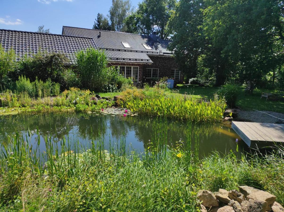 Suite Vorderrhoen Anni Unsleben Exterior photo